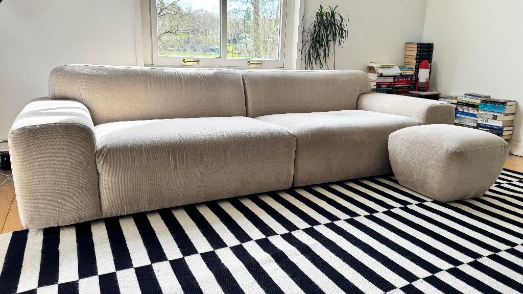 GLORIA 3,5-zitsbank + poef in perfecte staat | sofacompany, Huis en Inrichting, Banken | Bankstellen, Ophalen, 250 tot 300 cm