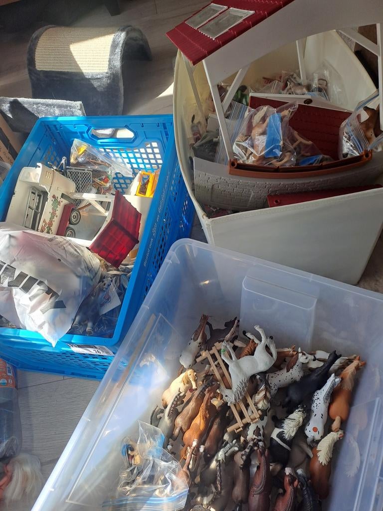 Grote collectie Schleich paarden en accessoires, Ophalen of Verzenden, Gebruikt, Paard, Beeldje of Figuurtje