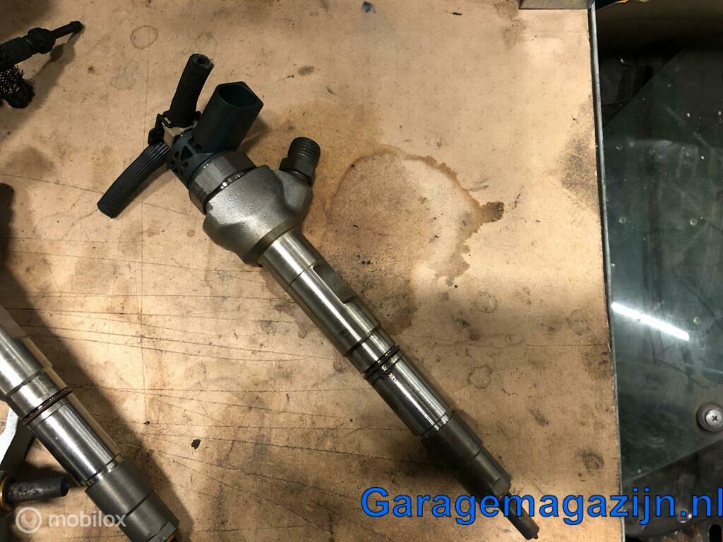 Verstuiver diesel 04L130277AE BTC Sharan Golf DFMA, Auto-onderdelen, Audi, Gebruikt, Audi, Ophalen of Verzenden