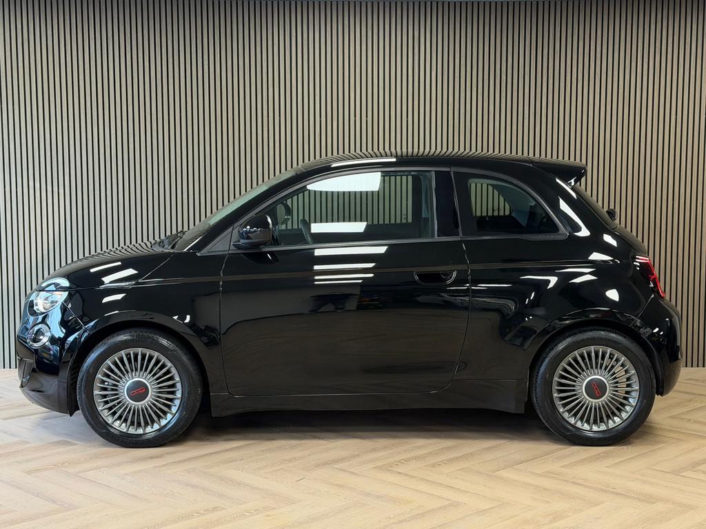 Fiat 500e Icon 42 kWh AUT. KEYLESS-GO NAVIGATIE STOELVERWARM, Auto's, Fiat, Stof, 118 pk, Met garantie (alle), 4 stoelen