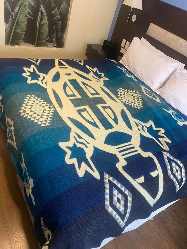 Groot nieuw Alpaca kleed, blauw met turtle print., Ophalen of Verzenden, Nieuw, Tweepersoons