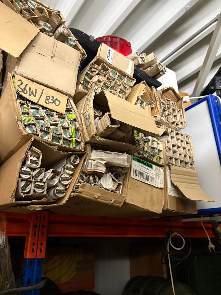 Grote partij tl, Ophalen, 60 watt of meer, Overige typen, Overige fittingen