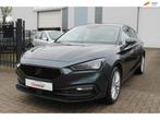 SEAT Leon 1.4 TSI eHybrid PHEV 204PK Excellence ACC VC Keyle, Gebruikt, Leon, Leder en Stof, Grijs