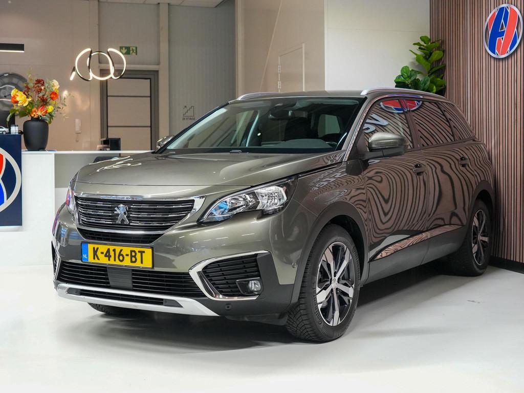 Peugeot 5008 1.2 PureTech Access 7P, Voorwielaandrijving, Stof, Gebruikt, Euro 6