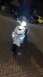Piaggio Zip, Ophalen of Verzenden, Zo goed als nieuw, Benzine, Zip