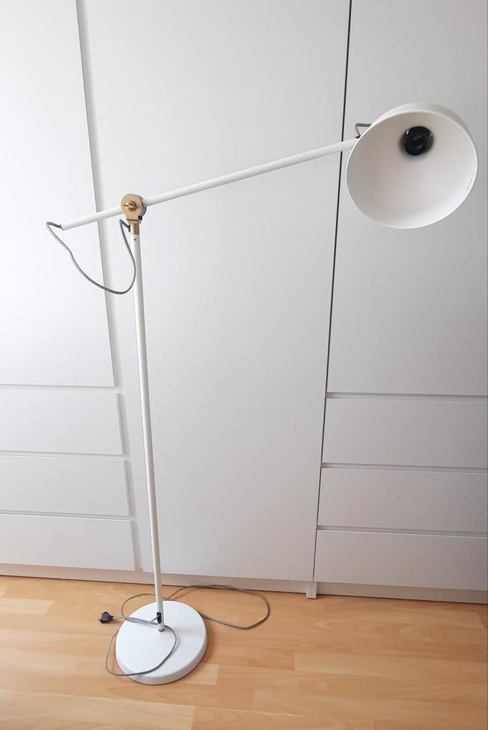 Mooie Ikea Ranarp vloerlamp verstelbaar wit met goud, Ophalen, Gebruikt, Metaal, 150 tot 200 cm