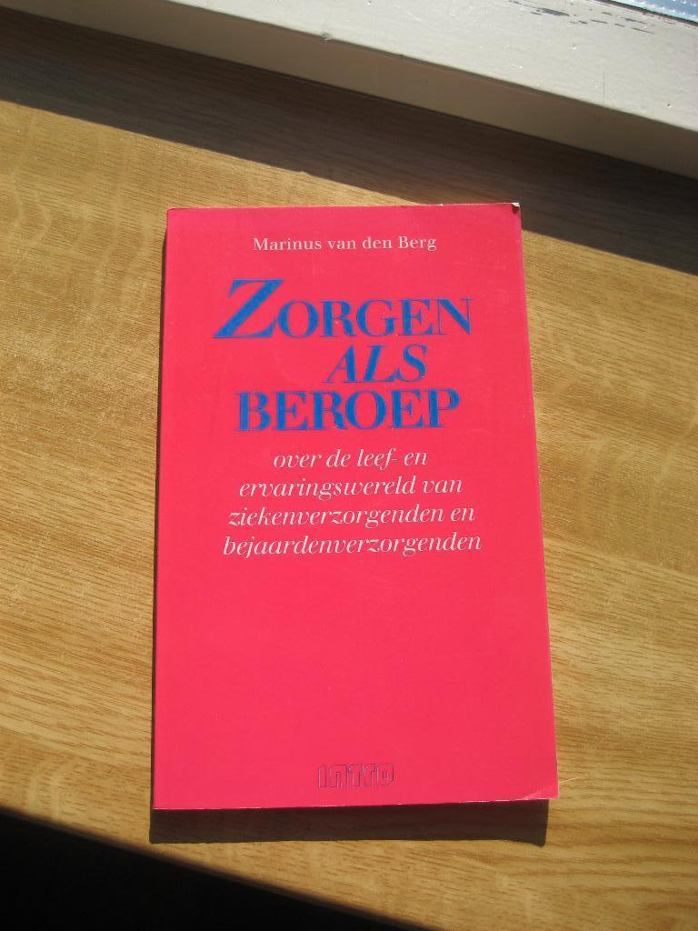 orgen als beroep - Marinus v d Berg, Ophalen of Verzenden, Zo goed als nieuw, Marinus v d Berg, Christendom | Protestants
