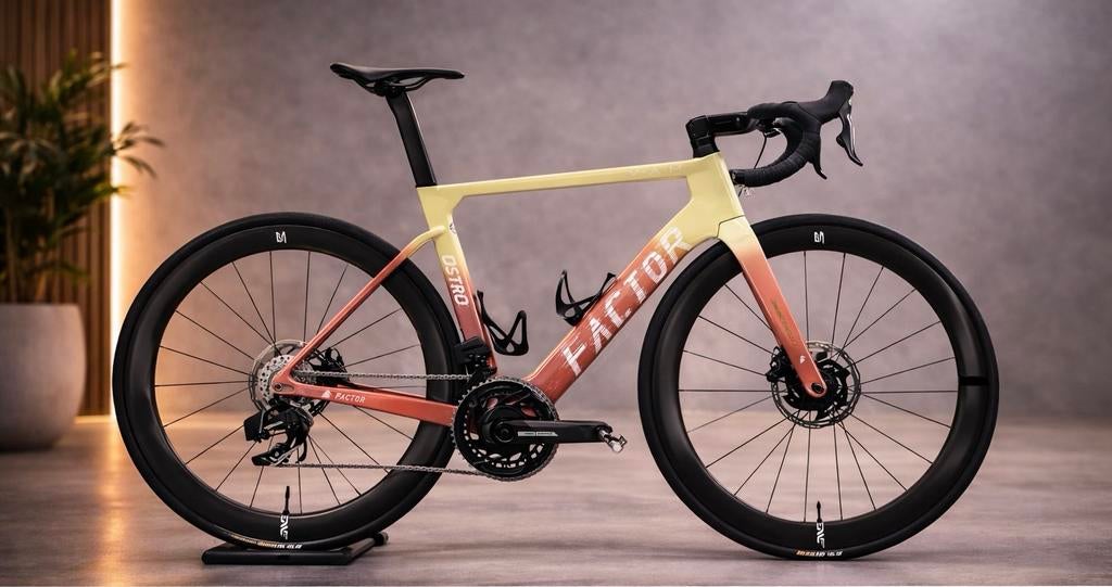 Factor Ostro VAM SRAM Force AXS D2 Enve wielset maat 54, Fietsen en Brommers, Fietsen | Racefietsen, Overige merken, Carbon, Ophalen of Verzenden