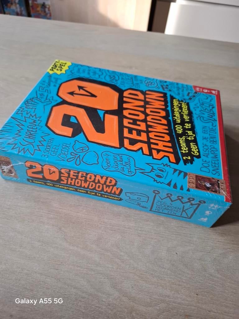 20 Second Showdown - Party spel - Nieuw in folie!, Hobby en Vrije tijd, Gezelschapsspellen | Bordspellen, Vijf spelers of meer