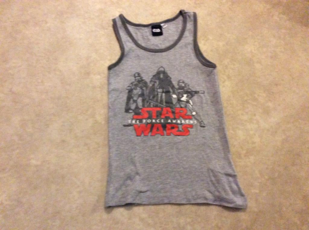 Star Wars, the force awakens mouwloos shirt maat 122 / 128, Kinderen en Baby's, Kinderkleding | Maat 122, Gebruikt, Shirt of Longsleeve