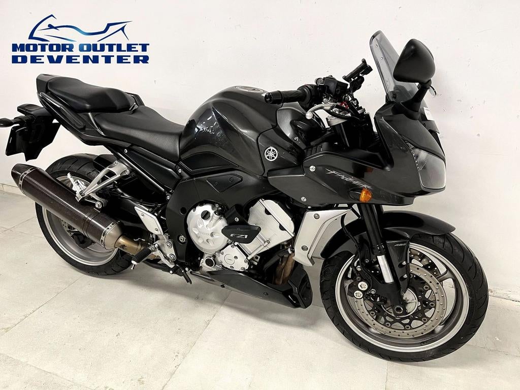 Prachtige YAMAHA FZ 1 S FAZER ABS FZ1S FZ1-S FZ-1S AKRAPOVIC, Motoren, Motoren | Yamaha, 4 cilinders, Motorrijbewijs A, Bedrijf
