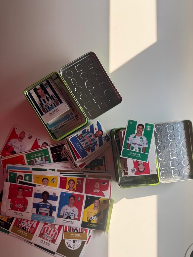Gratis op te halen: PLUS voetbalstickers, Ophalen, Nieuw