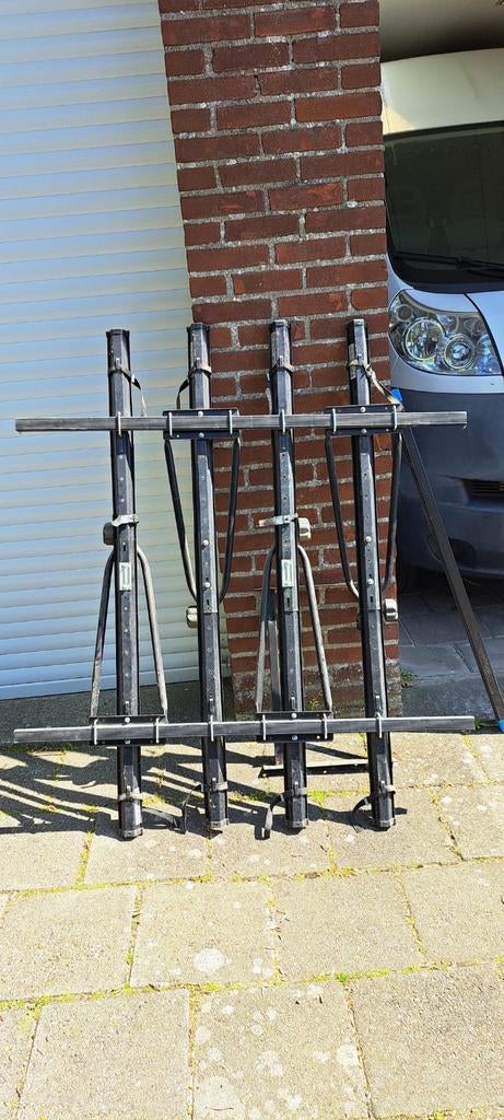 Set van 4 fietsendragers voor dakdragers, Ophalen, Gebruikt