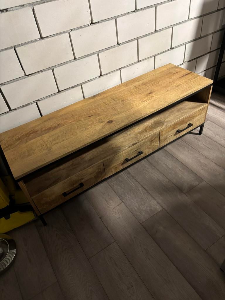 Nieuew tv meubel van leen bakker niet gebruikt, Ophalen of Verzenden, Zo goed als nieuw, 25 tot 50 cm, Minder dan 100 cm