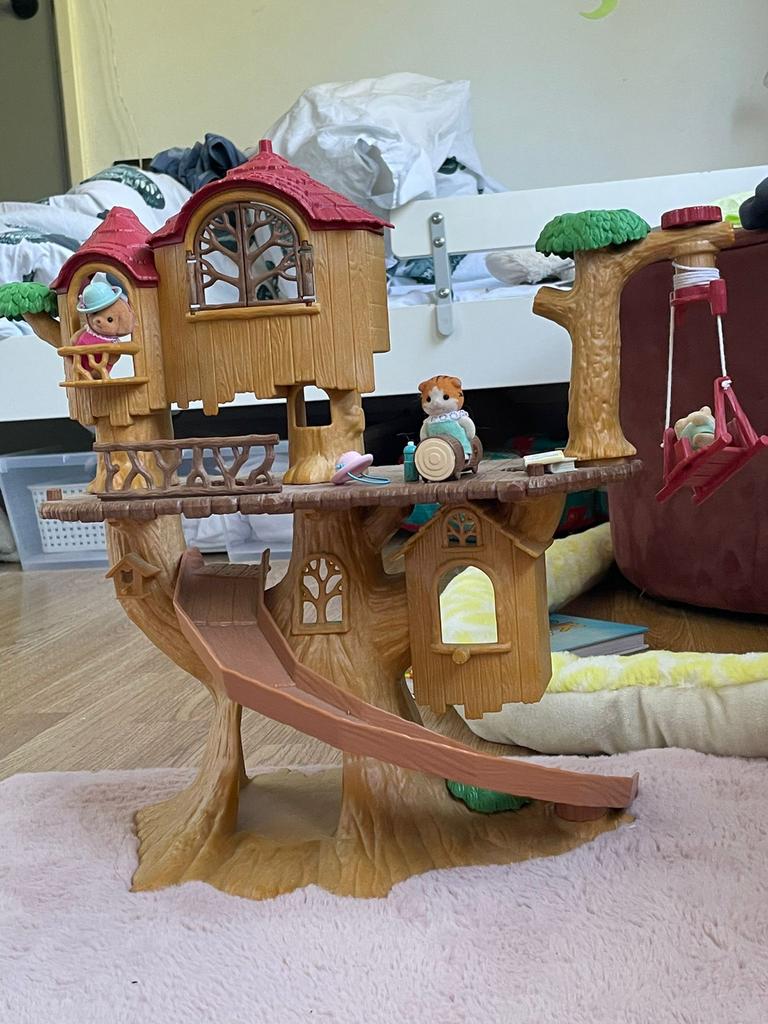 Sylvanian Families Boomhut met accessoires, Ophalen of Verzenden, Gebruikt, Jongen of Meisje