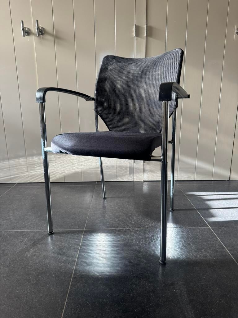 Ideale lichtgewicht stapelbare vergader STOELEN Triple - E, Huis en Inrichting, Fauteuils, Ophalen, Stof, Minder dan 75 cm, Triple - E type Anna , Netwave rugleuning