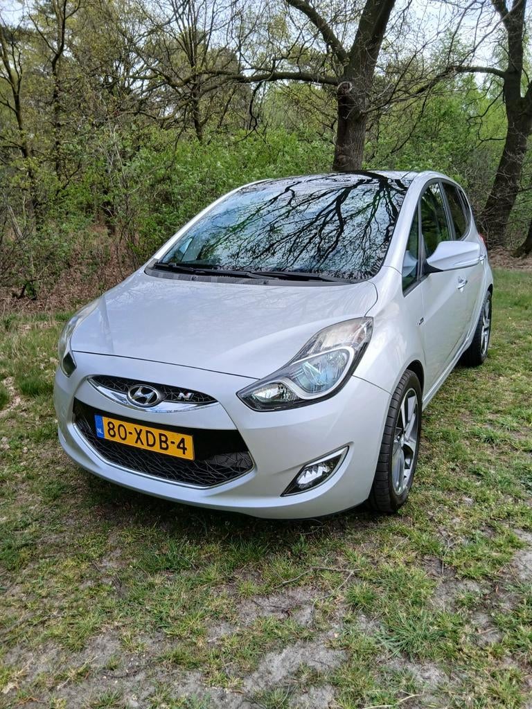 Hyundai iX20 1.6 Cvvt 2012 Grijs, Auto's, Hyundai, Voorwielaandrijving, 125 pk, 4 cilinders, Handgeschakeld