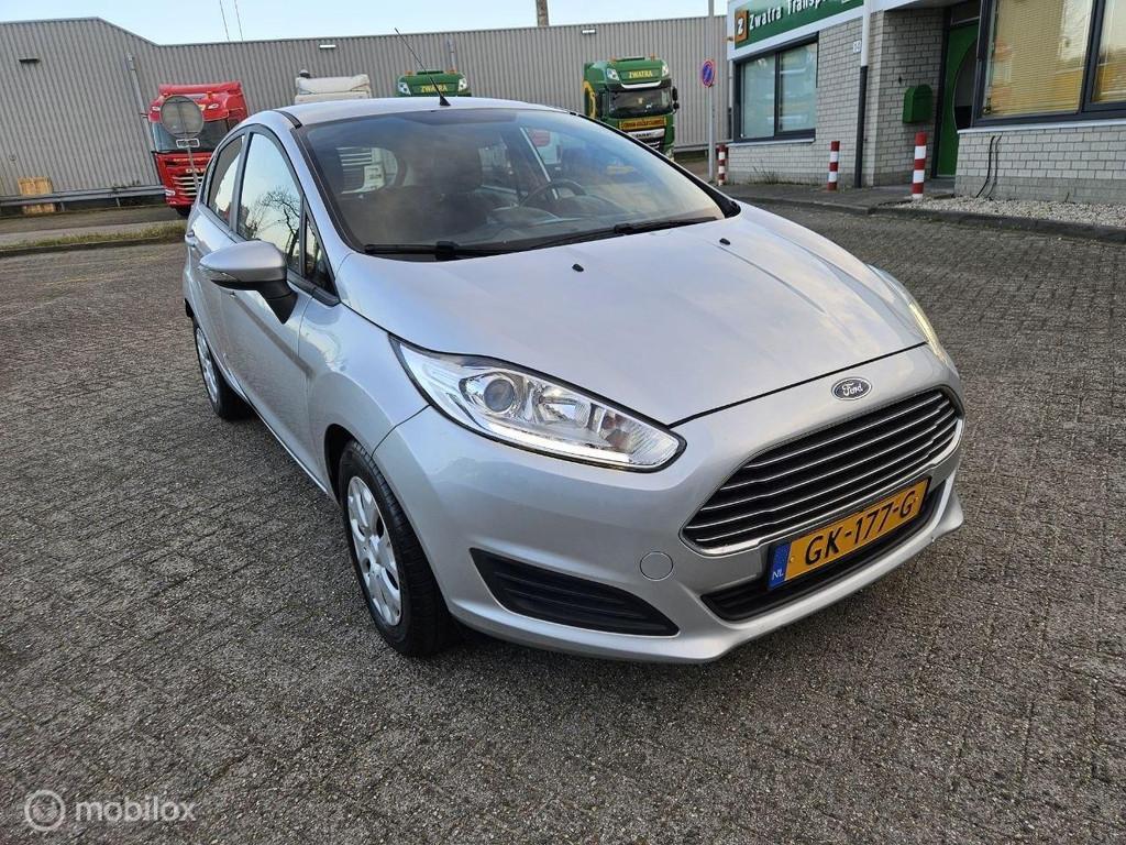 Ford Fiesta 1.5 TDCi Titanium, Voorwielaandrijving, Gebruikt, Euro 6, 1036 kg