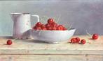 Schilderij kan en kersen in een schaal. Hans Habraken., Antiek en Kunst, Kunst | Schilderijen | Klassiek, Ophalen of Verzenden
