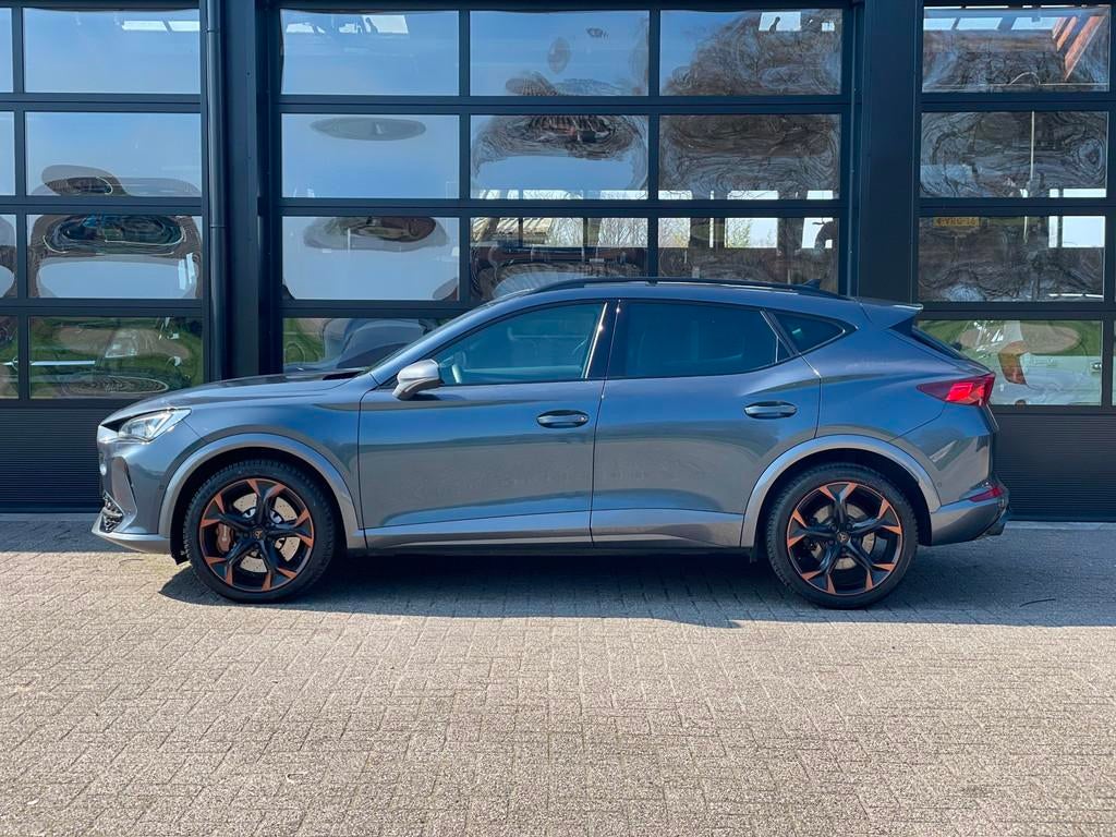 CUPRA Formentor 2.0 TSI 4DRIVE,PANO,BREMBO, Schaalstoelen,36, Auto's, Automaat, Gebruikt, Zwart, 4 cilinders