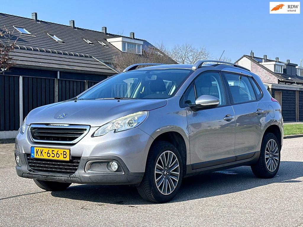 Peugeot 2008 1.2 PureTech Allure Navigatie*Cruise*Distributi, Voorwielaandrijving, Gebruikt, Euro 6, 1270 kg