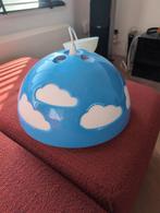 IKEA lamp kinderkamer - blauw met wolken, Ophalen, Kunststof, Kinderlijk, speels, Zo goed als nieuw