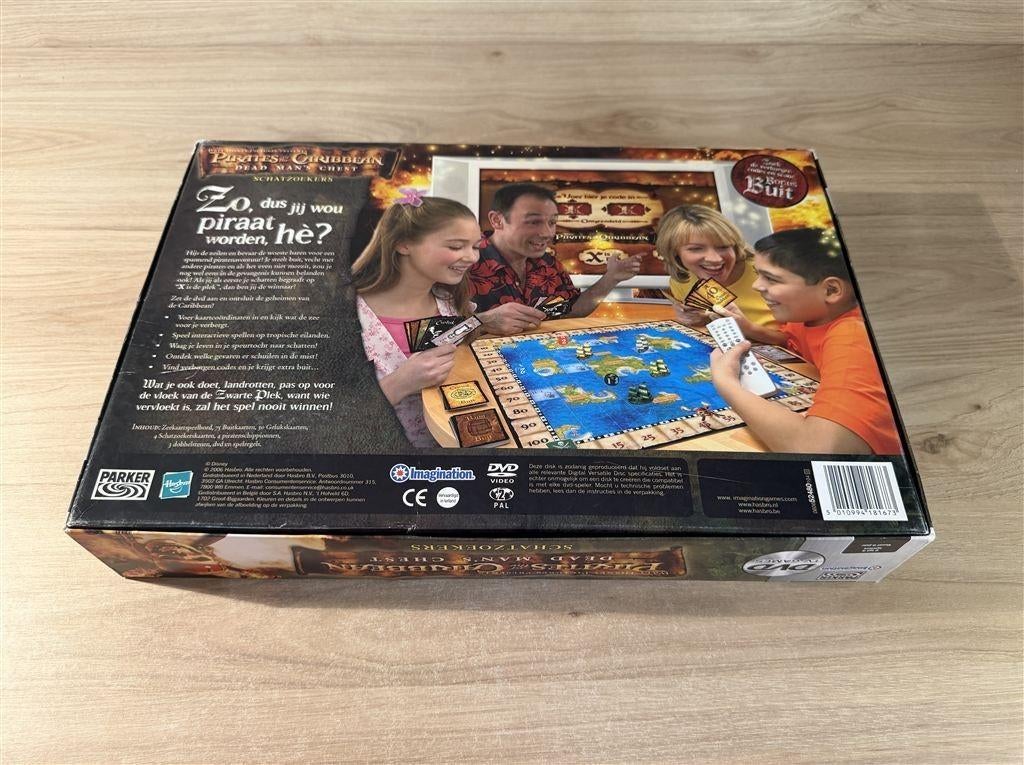 Pirates of the Caribbean - Dead mans chest - s6156, Hobby en Vrije tijd, Gezelschapsspellen | Bordspellen, Verzenden, Zo goed als nieuw