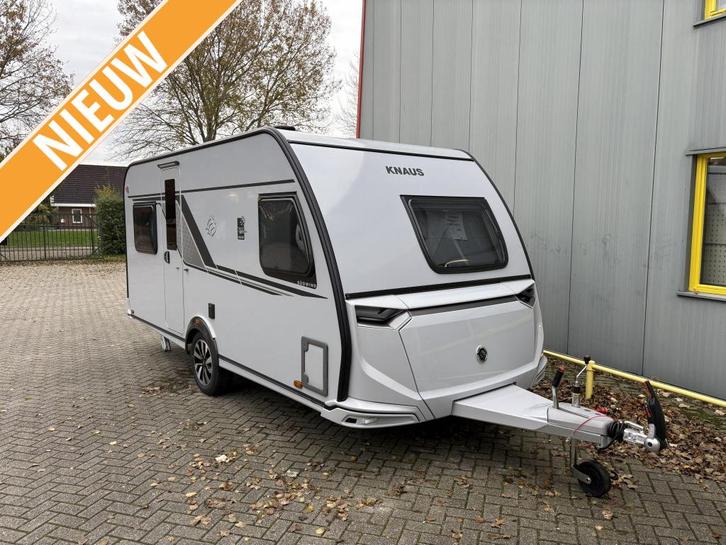 Knaus Sudwind Black Selection 450 FU Model 2026, Caravans en Kamperen, Caravans, Bedrijf, tot en met 4, 1250 - 1500 kg, Rondzit
