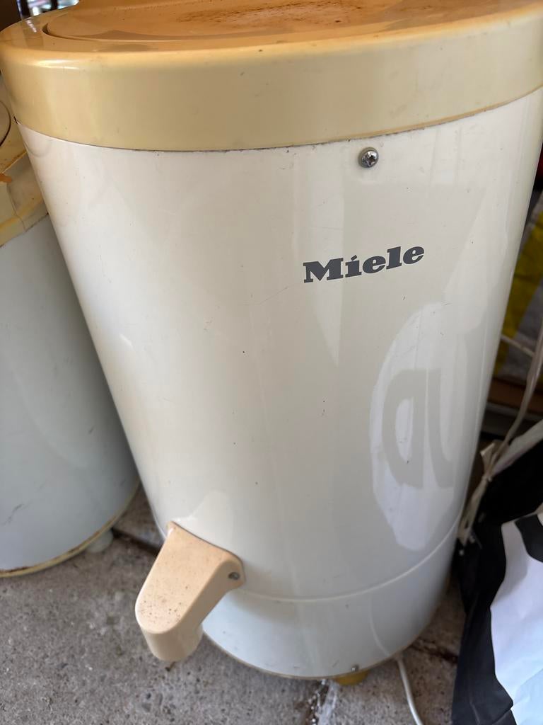 Vintage Miele centrifuge - Wit/crème, Ophalen, Gebruikt, Minder dan 85 cm, Bovenlader