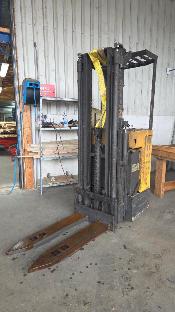 Atlet elektrische heftruck stapelaar ( 275 )