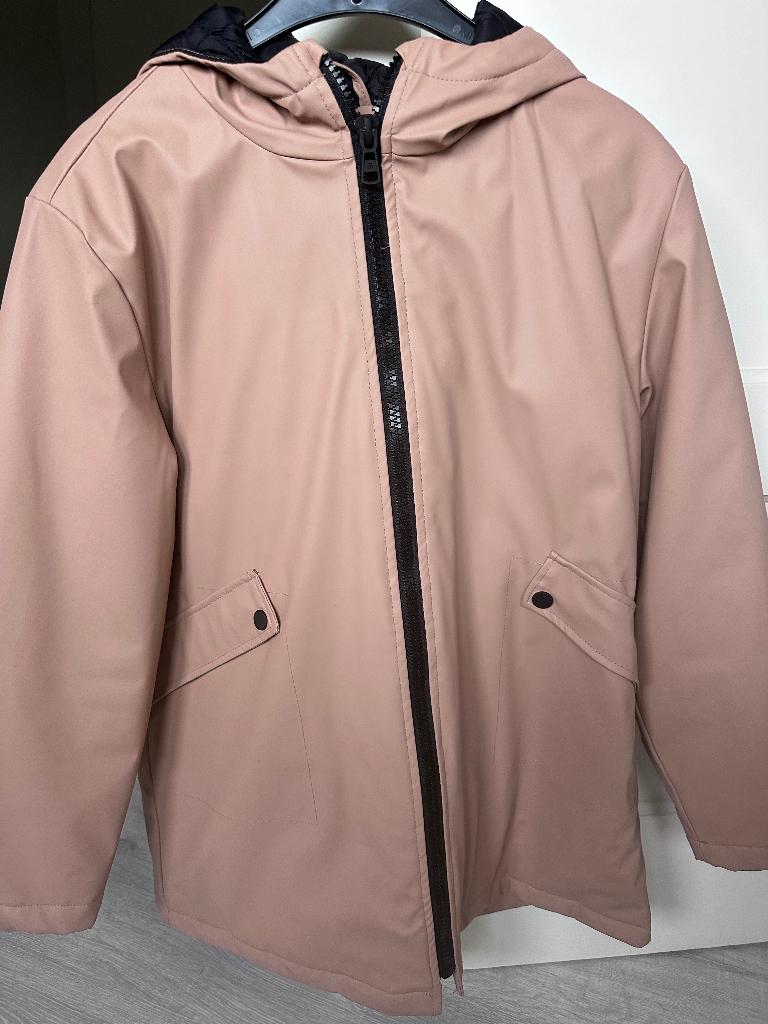 Regenjas maat 164, Kinderen en Baby's, Kinderkleding | Maat 164, Meisje, Ophalen of Verzenden, Zo goed als nieuw, Jas