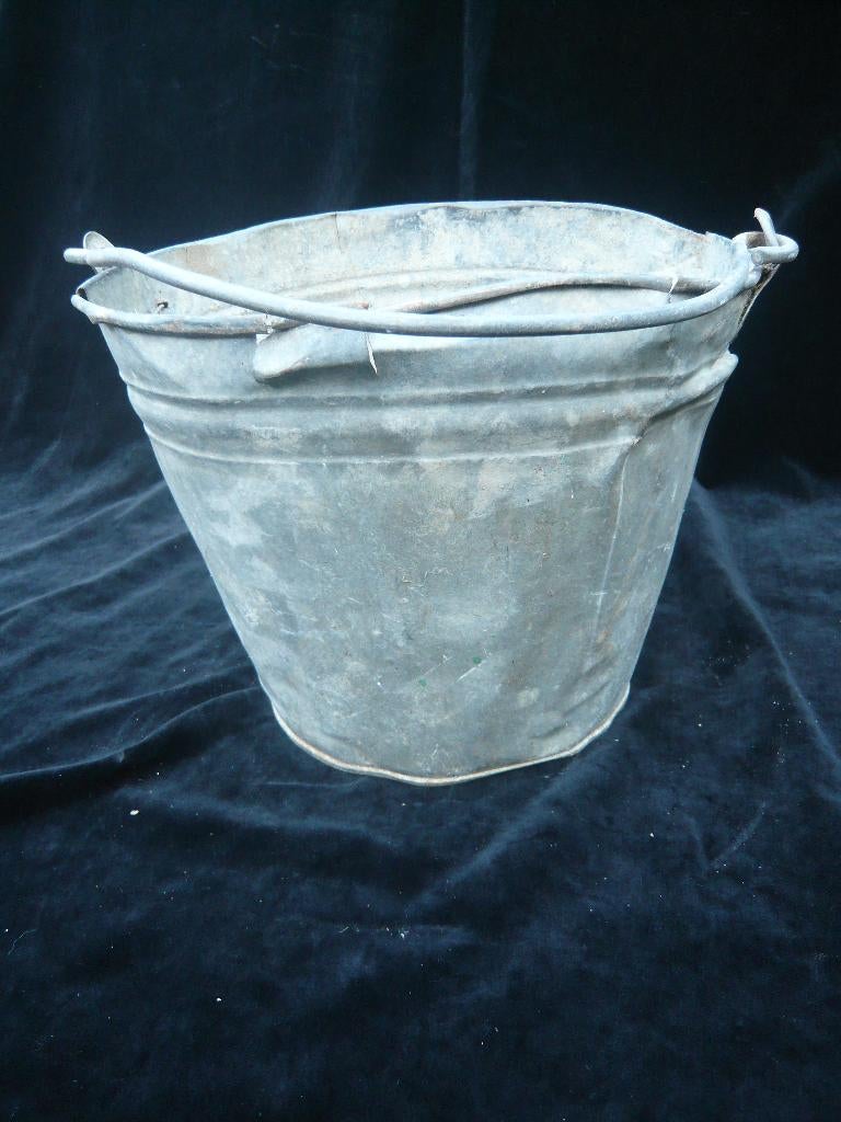 Zinken emmer, Tuin en Terras, Bloembakken en Plantenbakken, Ophalen, Gebruikt, Minder dan 60 cm, Rond