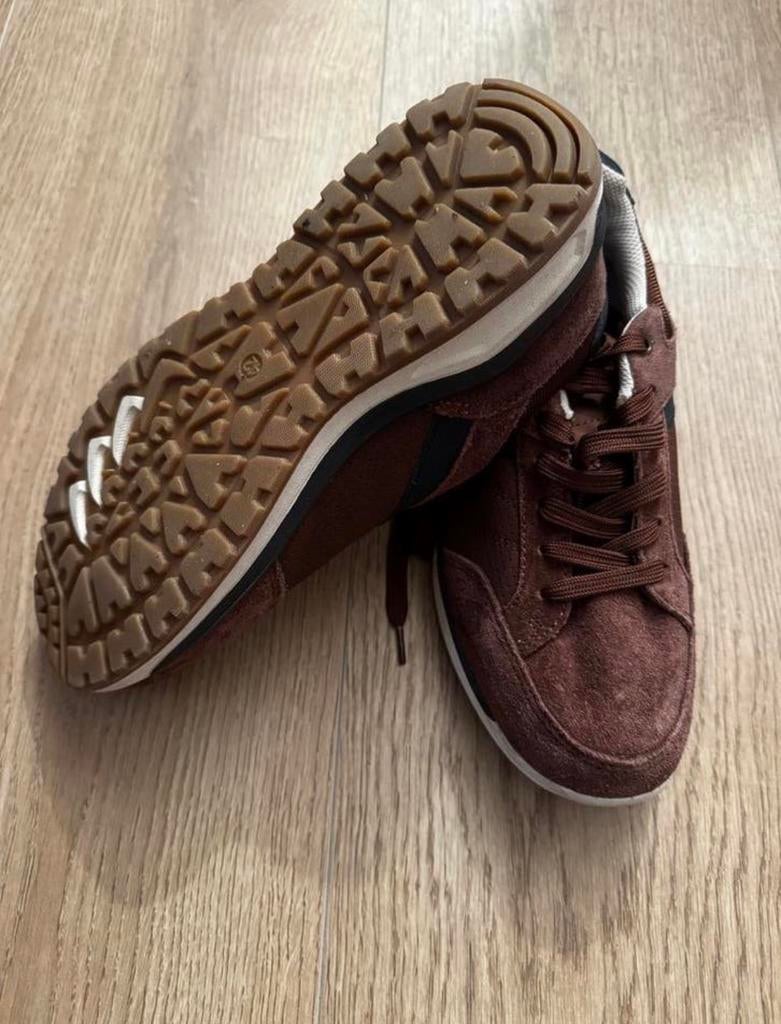 Heren schoenen gympen sneakers bruin maat 42 NIEUW, Kleding | Heren, Schoenen, Ophalen of Verzenden, Nieuw, Bruin, Sneakers of Gympen