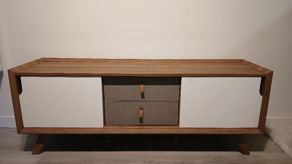 Tv meubel Beliani, Huis en Inrichting, 100 tot 150 cm, Ophalen of Verzenden, Zo goed als nieuw, Minder dan 100 cm