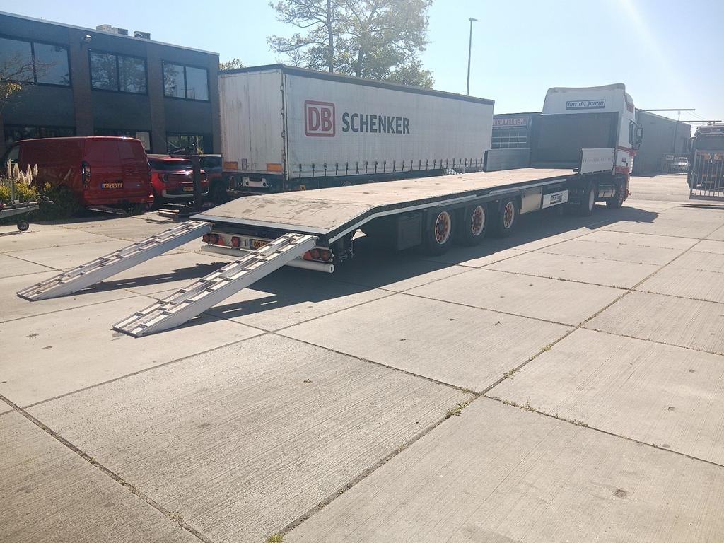 Krone open/platte oplegger afgeschuinde kont oprij platen., Auto's, Vrachtwagens, Bedrijf, Ophalen