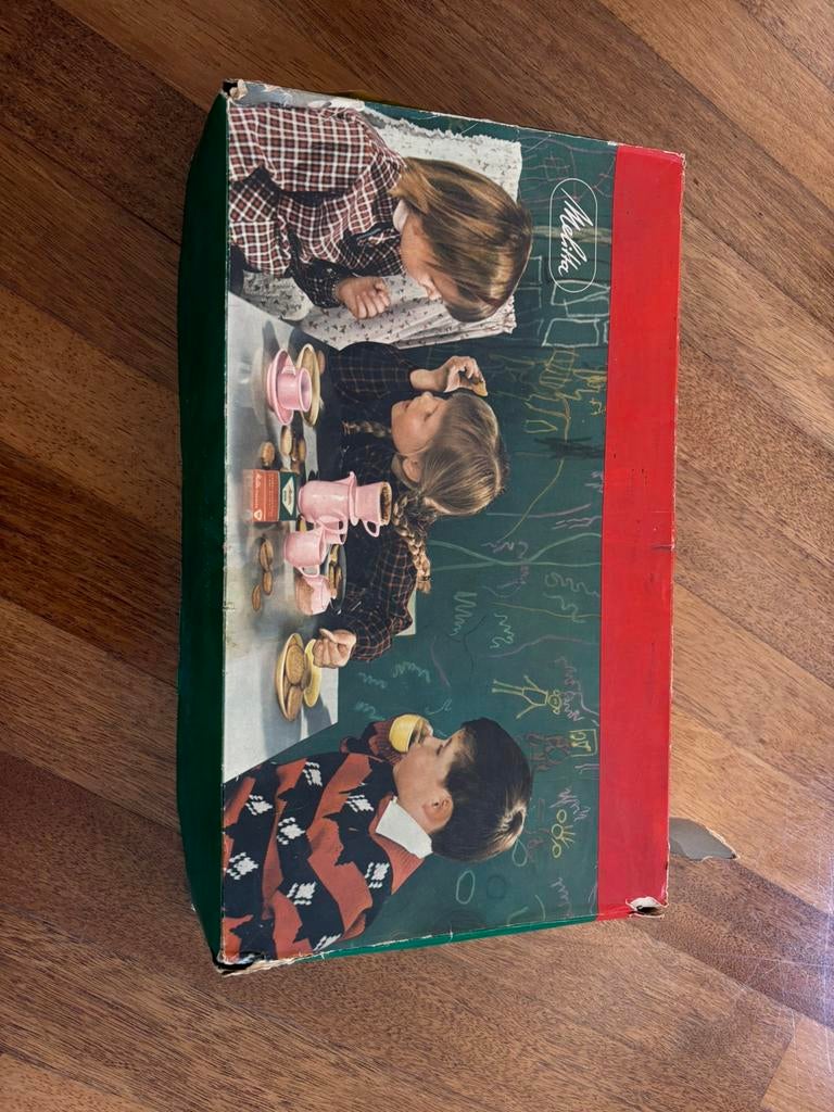 Origineel ! Mellita kinder koffie servies, Antiek en Kunst, Ophalen