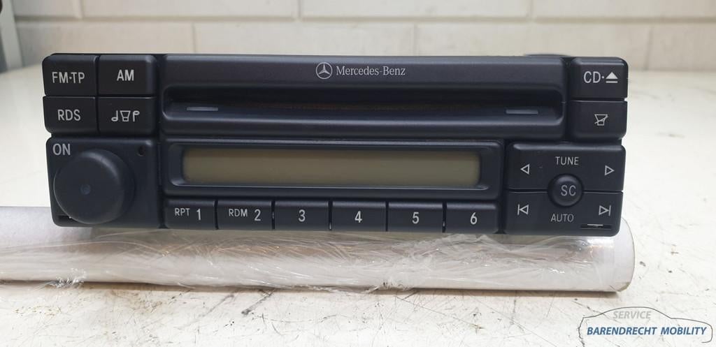 Originele Alpine Radio CD speler Mercedes retro MF2297 17082, Gebruikt, Mercedes-Benz AG, Mercedes-Benz, Ophalen of Verzenden