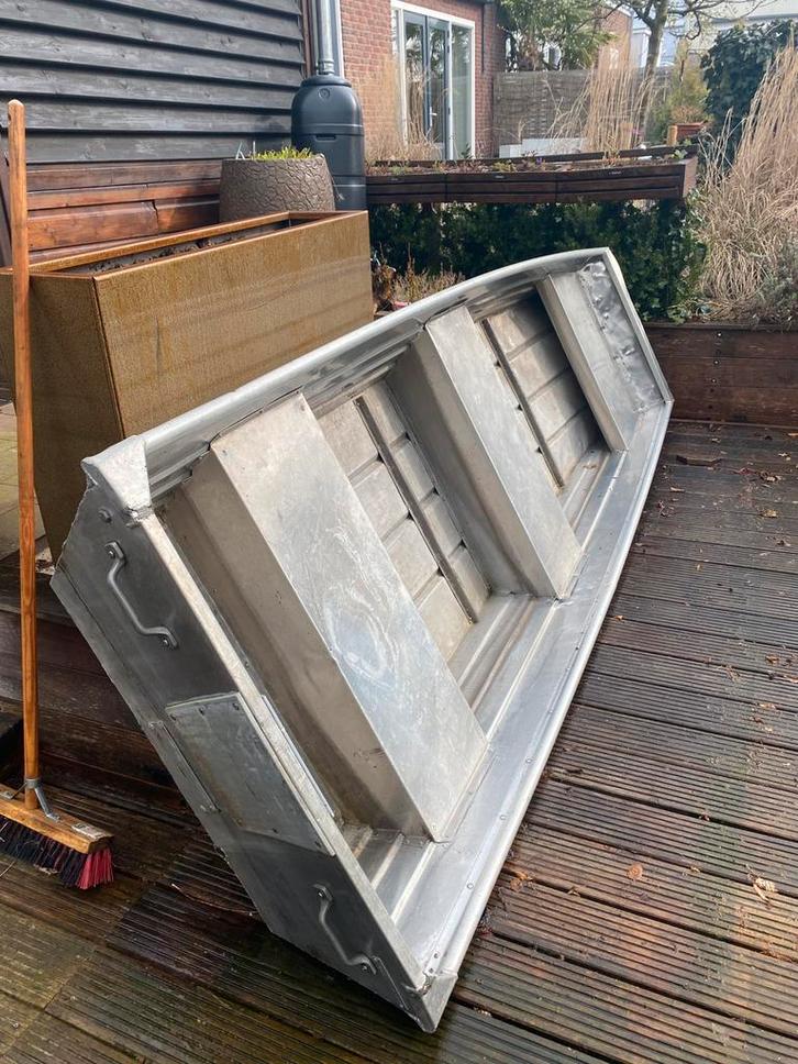 Alu Platbodem 330x105, Watersport en Boten, Platbodems, Zo goed als nieuw, Tot 6 meter, Aluminium, Benzine, Ophalen