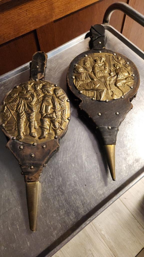 Twee blaasbalgen met messing decoratie, Ophalen, Gebruikt, Vrijstaande haard, Houthaard