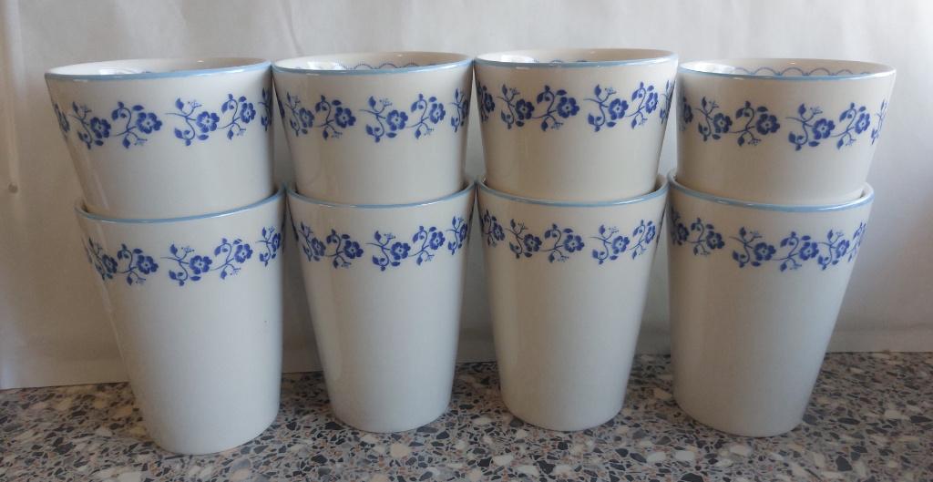 8 bekers blauw wit bloemen Albert Heijn zonder oor, Ophalen of Verzenden, Zo goed als nieuw, Overige stijlen, Kop(pen) en/of Schotel(s)