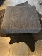 Antracietkleurige poef van Surplus, Huis en Inrichting, Banken | Voetenbanken en Poefen, Ophalen, Gebruikt, 50 tot 75 cm, 100 tot 125 cm