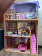 Kidkraft poppenhuis, incl meubels en barbies, Kinderen en Baby's, Speelgoed | Poppenhuizen, Ophalen of Verzenden, Gebruikt, Poppenhuis