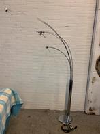 Booglamp Italiaanse Adda vintage jaren 80 arclamp booglamp, Huis en Inrichting, Lampen | Vloerlampen, Ophalen of Verzenden, Zo goed als nieuw