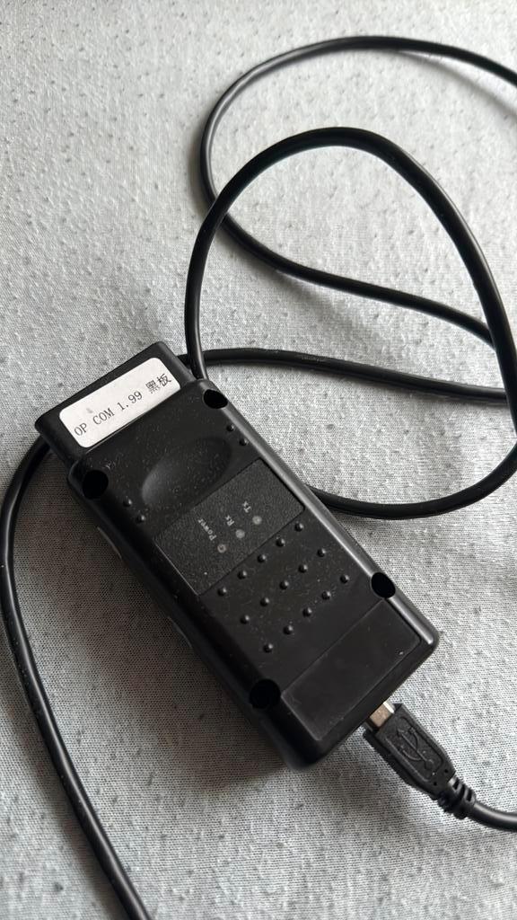 Opcom opel uitleeskabel en programmeren, Audio, Tv en Foto, Opladers, Zo goed als nieuw, Ophalen of Verzenden