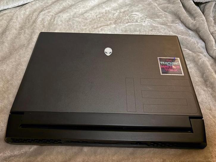 Alienware m15 R3 Gaming Laptop, Computers en Software, Windows Laptops, Zo goed als nieuw, Ophalen of Verzenden