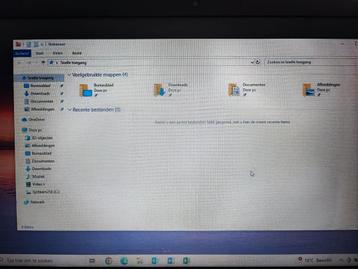 Laptop Dell I5 beschikbaar voor biedingen