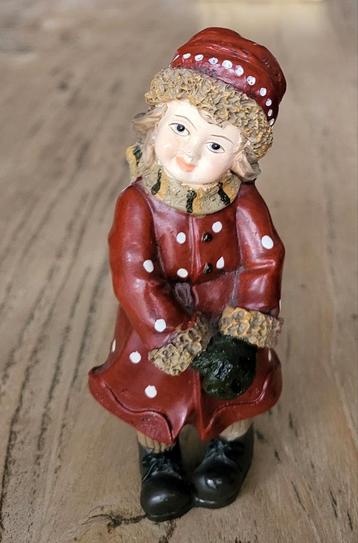 Beeldje Clayre & Eef kerstmeisje / meisje in winterkleding  beschikbaar voor biedingen
