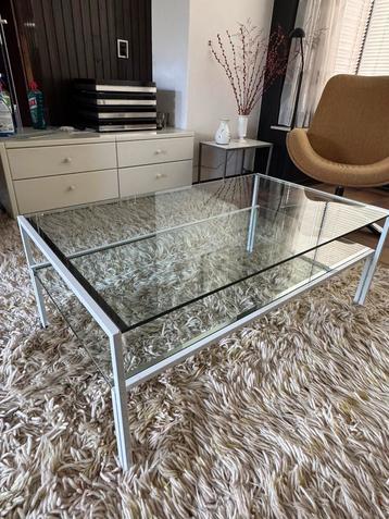 Glazen Salontafel met Wit Frame beschikbaar voor biedingen