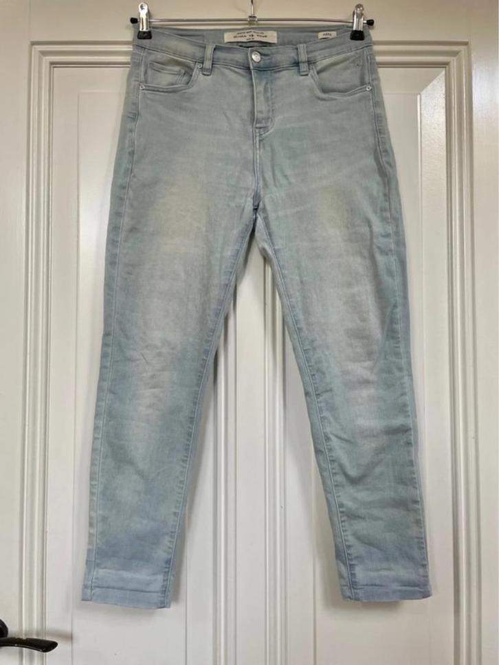 Circle of Trust lichte jeans Pippa maat 29, Kleding | Dames, Spijkerbroeken en Jeans, Zo goed als nieuw, W28 - W29 (confectie 36)