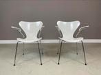 Fritz Hansen vlinderstoelen 7 series met armleuningen ZGAN, Ophalen, Twee, Wit, Zo goed als nieuw